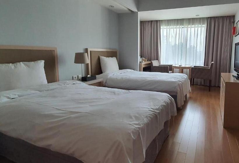 标准间, Gyungpo Beach