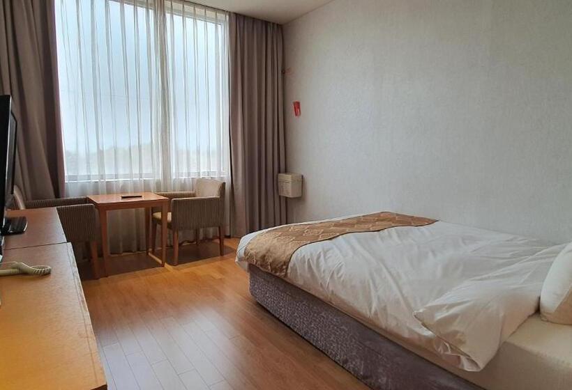 豪华房间, Gyungpo Beach