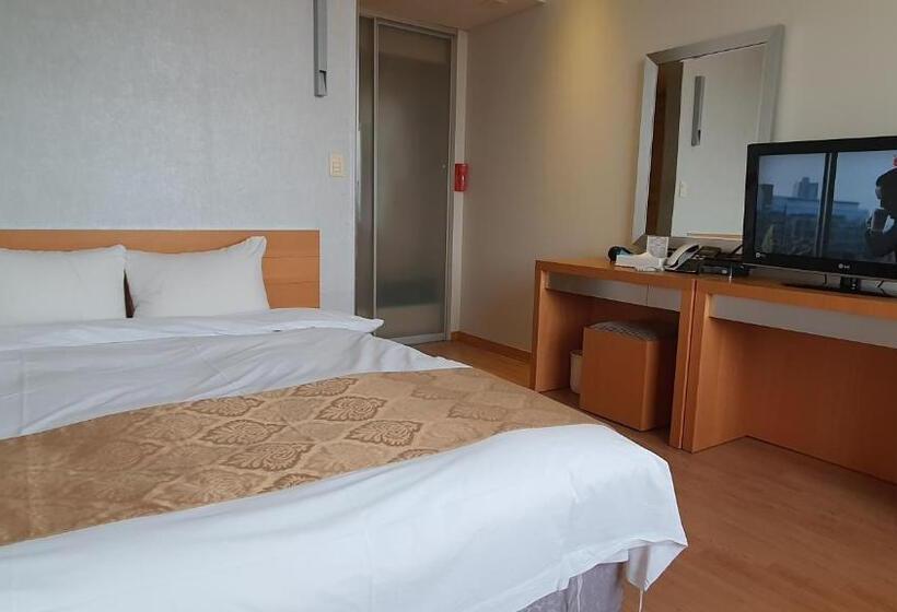 Номер Deluxe, Gyungpo Beach