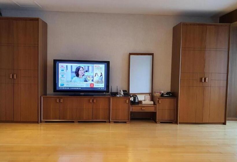 豪华房间, Gyungpo Beach