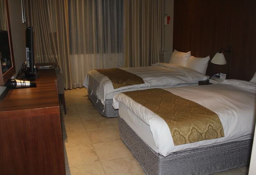 豪华房间, Gyungpo Beach