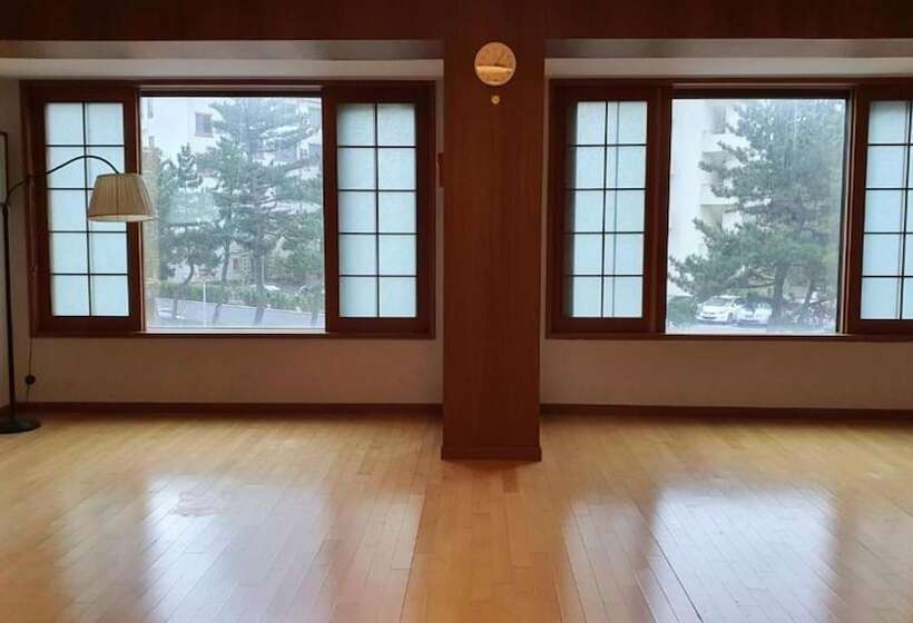 豪华房间, Gyungpo Beach