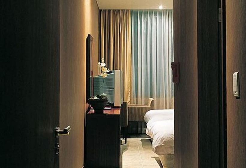 标准间, Gyungpo Beach