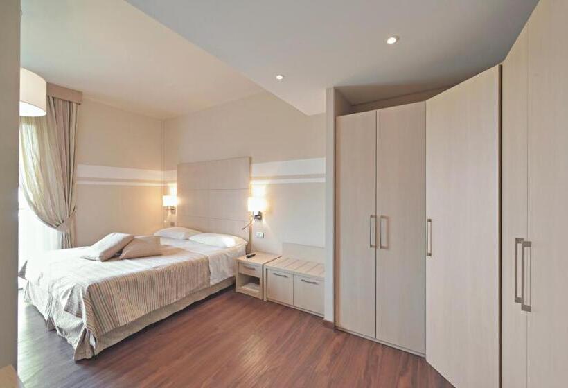 Четырехместный Номер Стандарт Вид на Море, La Vigna