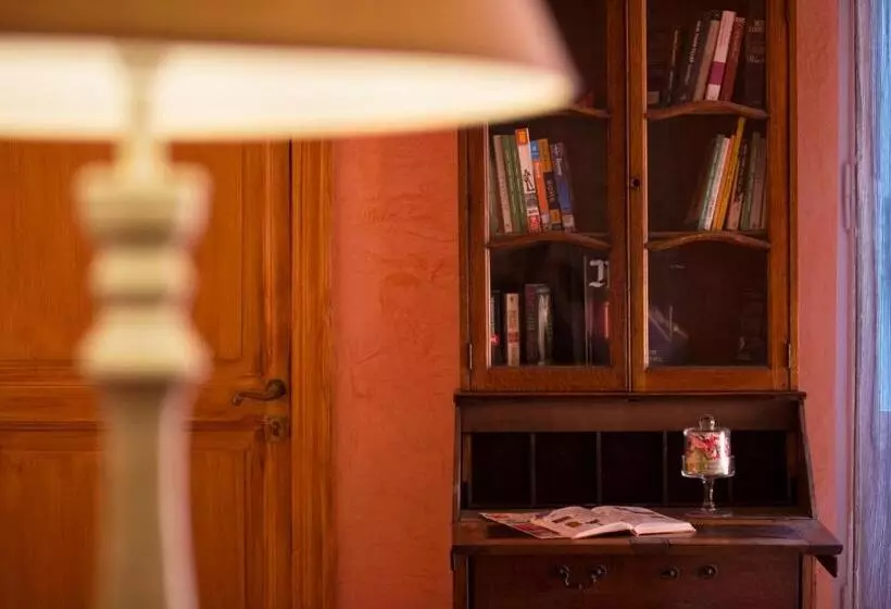 اتاق سوپریور چهار تخته, Navona Tower Relais