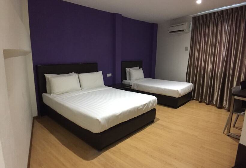 Deluxe Kolmen Hengen Huone, Padungan