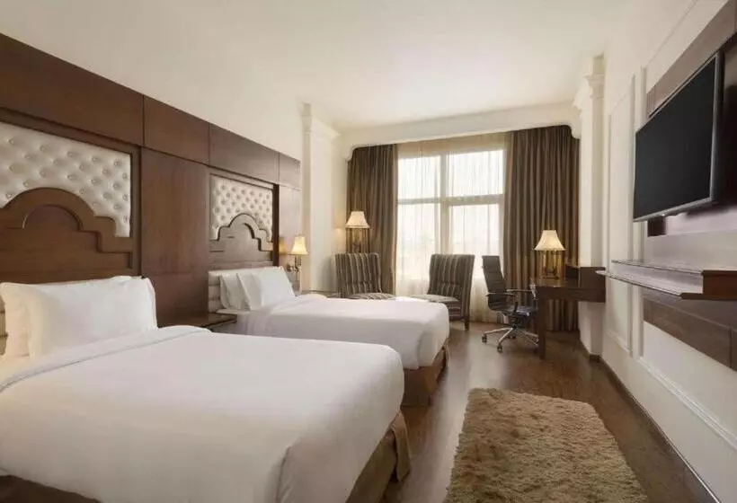 エクゼクティブルーム, Ramada Plaza By Wyndham Chandigarh Zirakpur