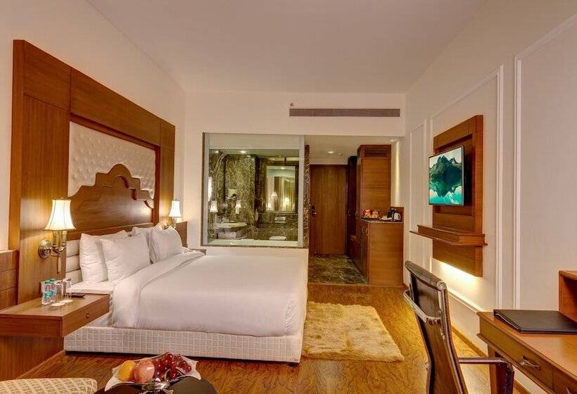 اتاق اجرایی, Ramada Plaza By Wyndham Chandigarh Zirakpur