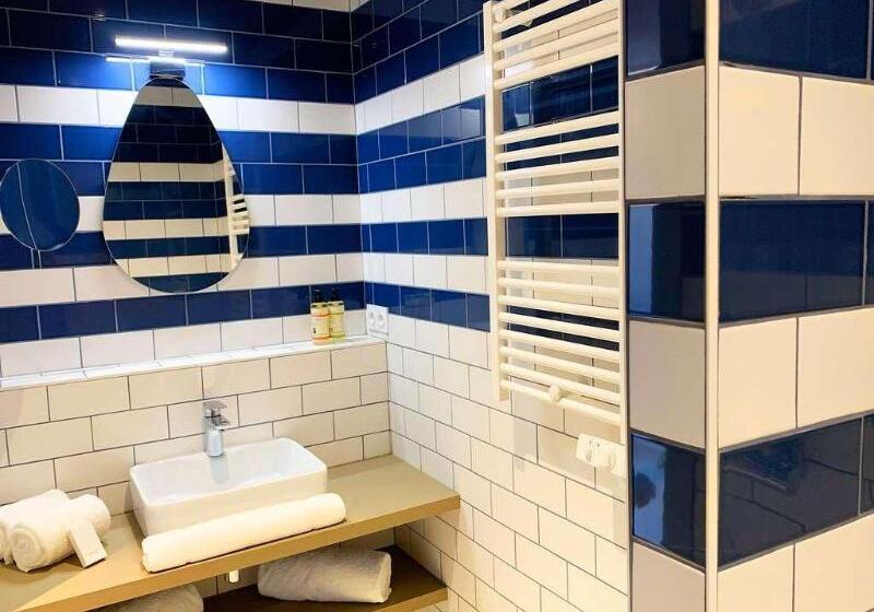 スタンダードルーム, Scallywags Resort