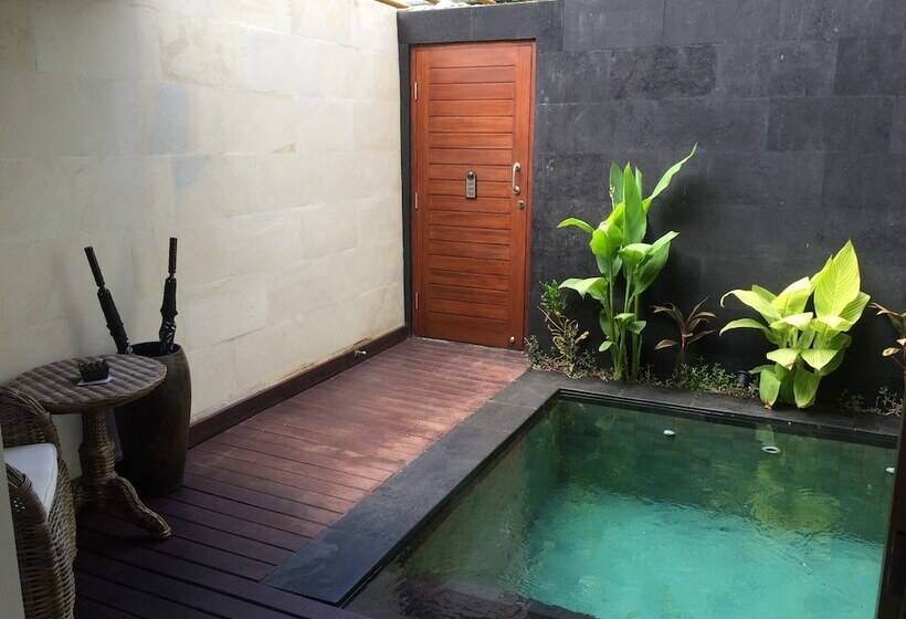 スタンダードルーム, Scallywags Resort