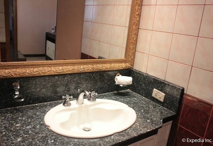 غرفة ديلوكس, Subic Bay Venezia