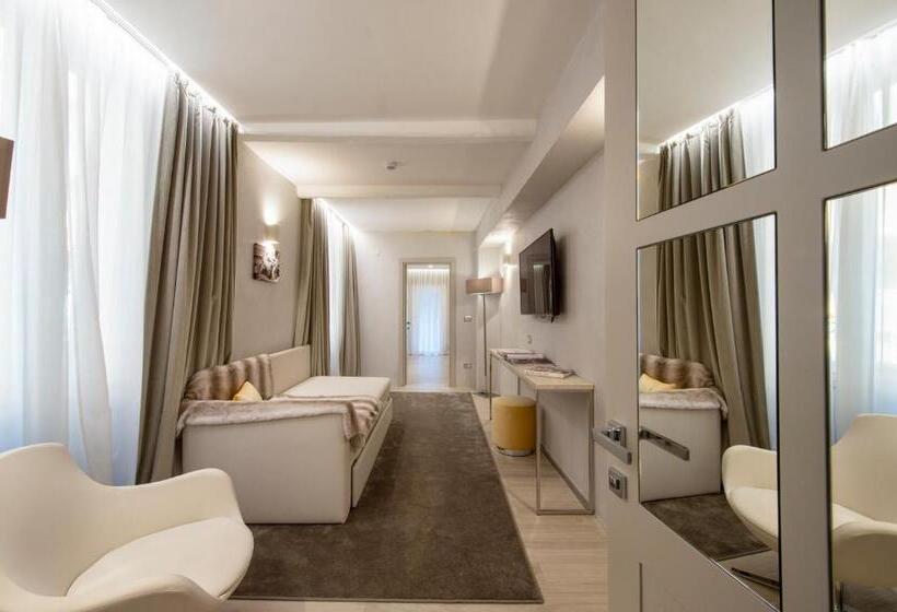 סוויטה, Terrace Pantheon Relais