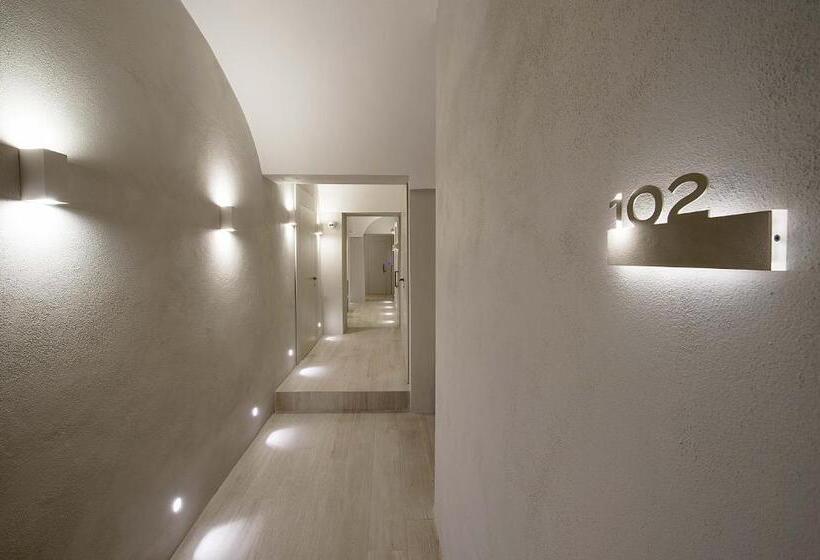 חדר דלוקס, Terrace Pantheon Relais