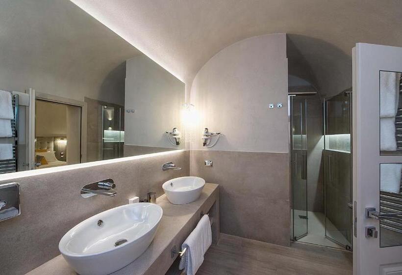 חדר דלוקס, Terrace Pantheon Relais