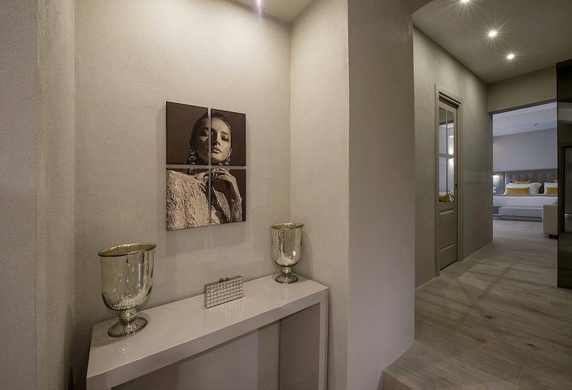 סוויטה, Terrace Pantheon Relais