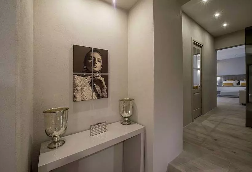 سوییت, Terrace Pantheon Relais