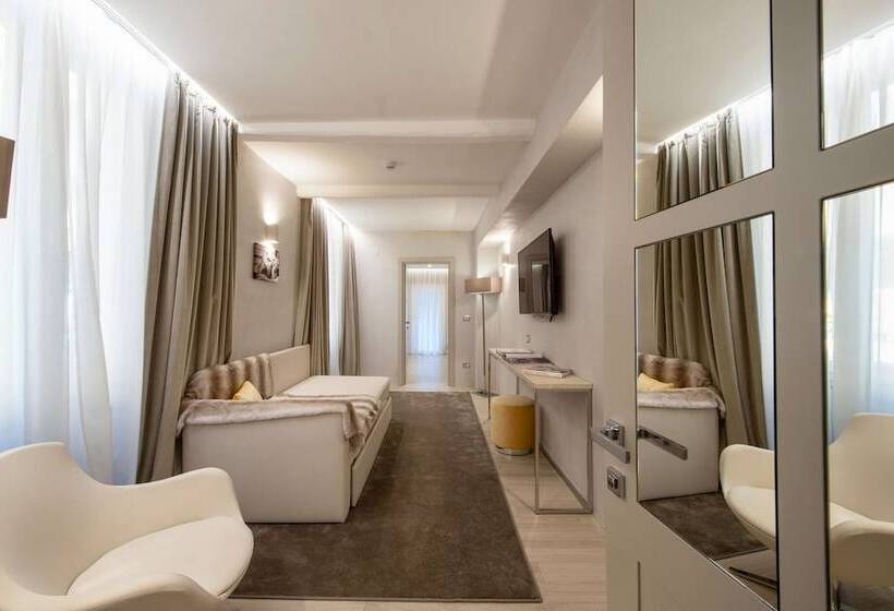 סוויטה, Terrace Pantheon Relais