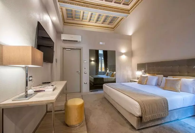 سوییت, Terrace Pantheon Relais