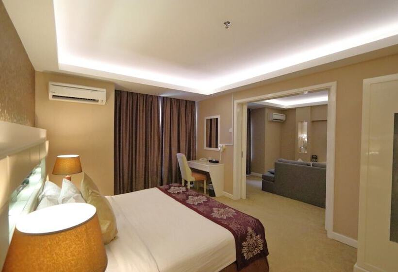 Президентский Люкс, The Guest Hotel & Spa