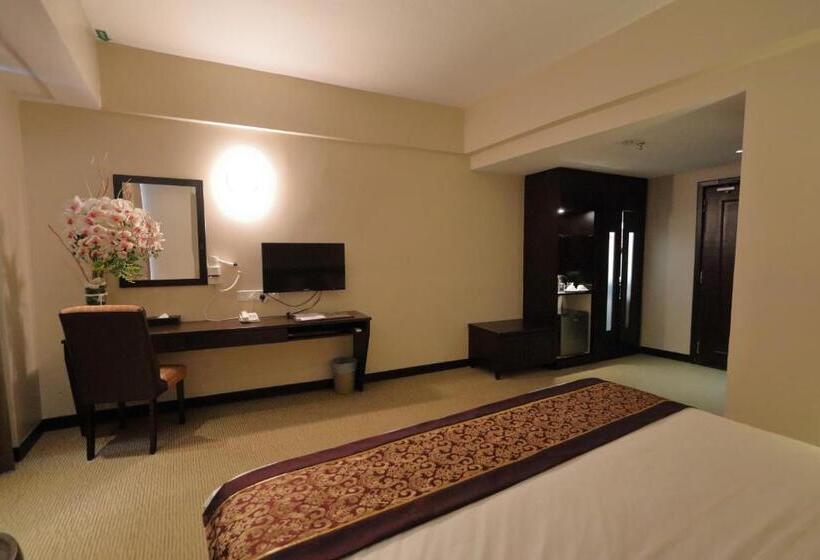 带大床的豪华间, The Guest Hotel & Spa