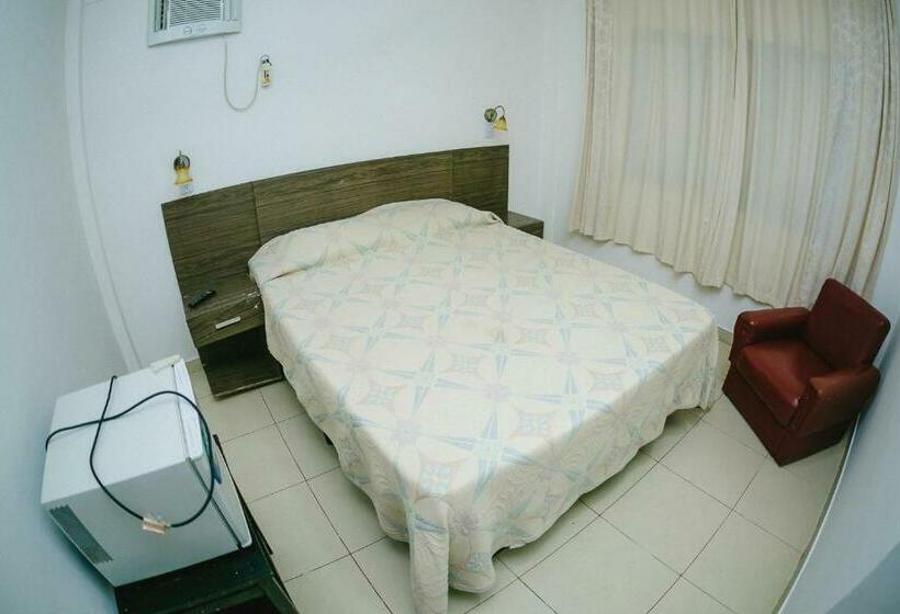 חדר סופריור, Tierra Colorada