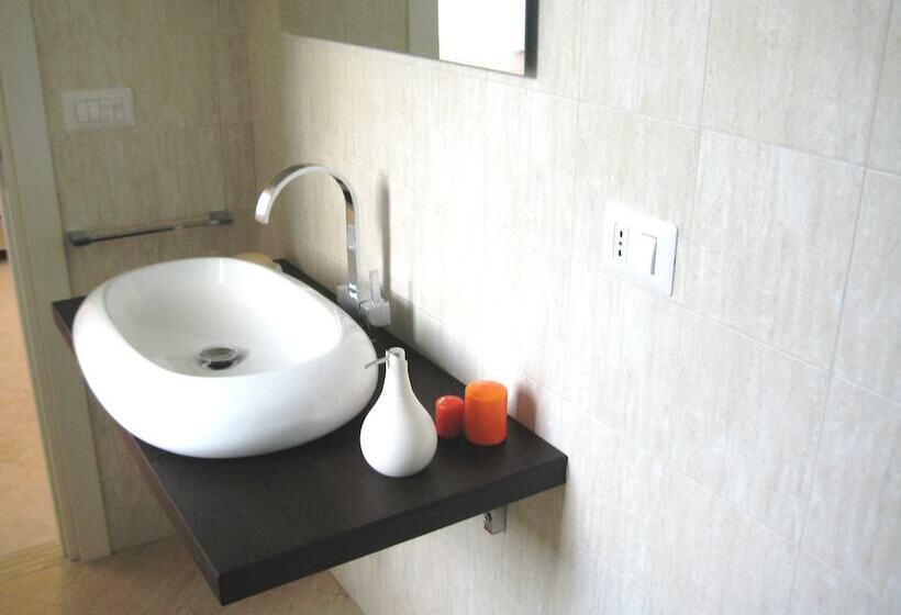 غرفة ديلوكس مطلّة علي الحديقة, Villa Colle Di Rocco