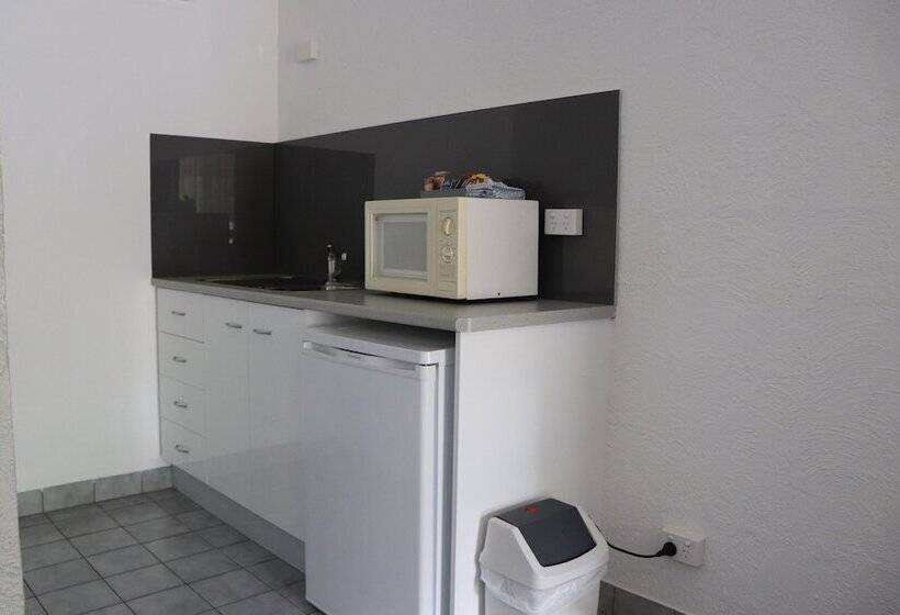 חדר אקזקיוטיב, Bundaberg Spanish Motor Inn
