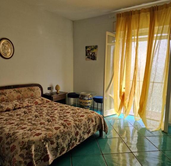 豪华海景房带阳台, Agriturismo Fuoco D Amalfi Villa Iazzetta