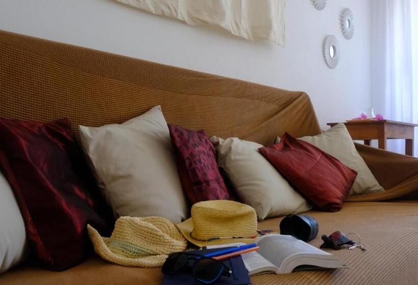 ファミリールーム, Kobe House