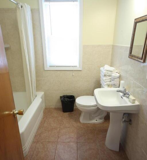Апартаменты 2 Спальни, Quebec Motel