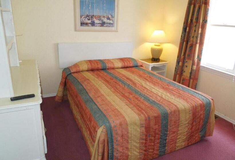 Апартаменты 3 Спальни, Quebec Motel