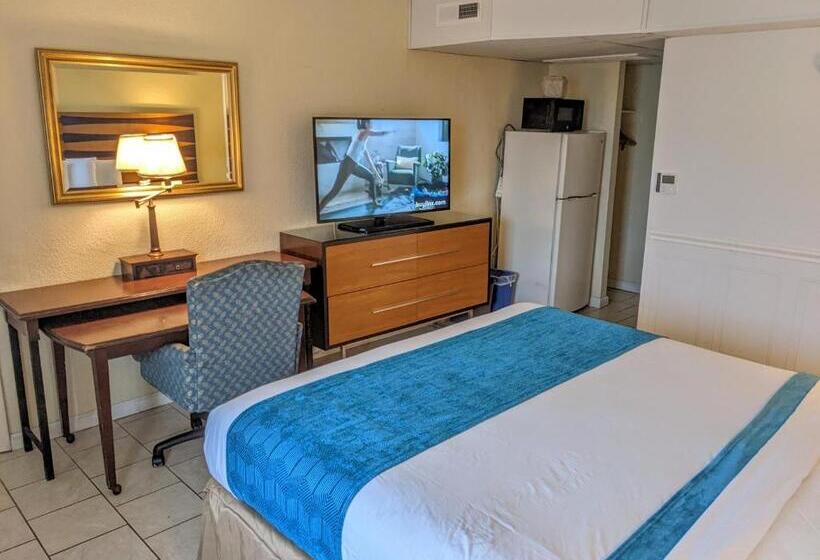Номер Superior Кровать Кинг, Quebec Motel