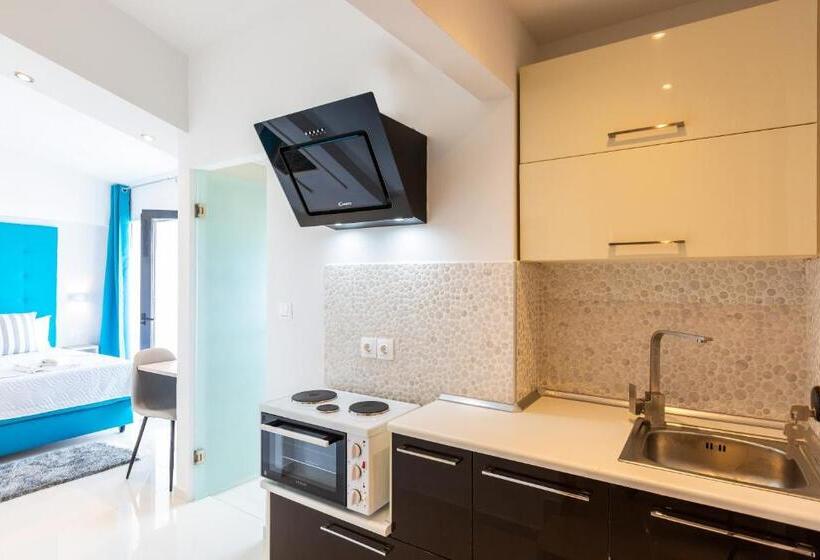 חדר אקזקיוטיב, Rethymno Hills