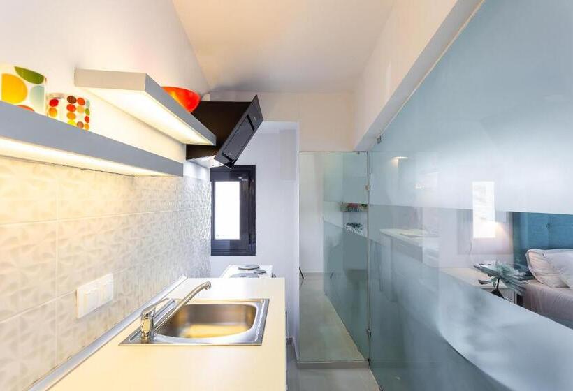Quarto Executivo, Rethymno Hills