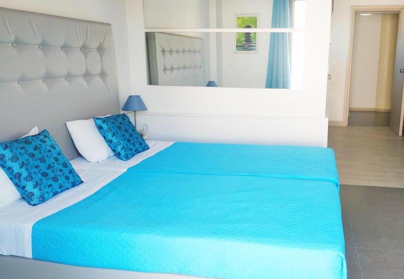 חדר אקזקיוטיב, Rethymno Hills