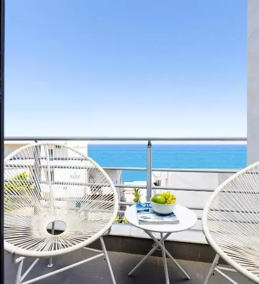 ジェットバス付きオーシャンビュースイート, Rethymno Hills