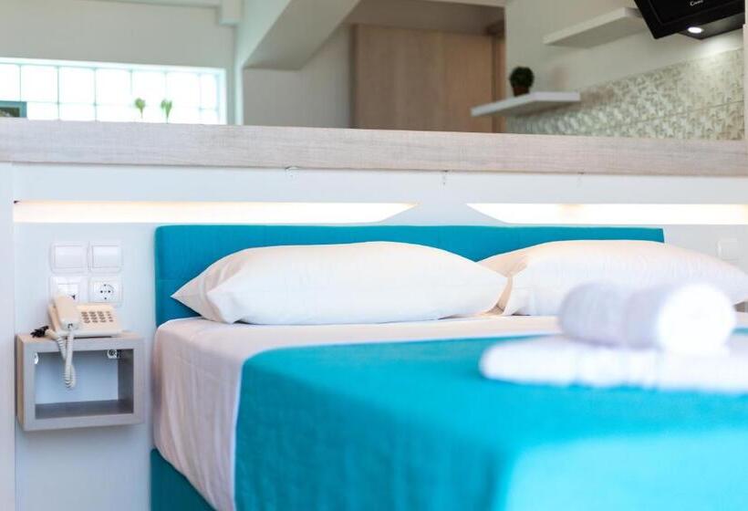 סוויטה עם ג'קוזי, נוף לים, Rethymno Hills