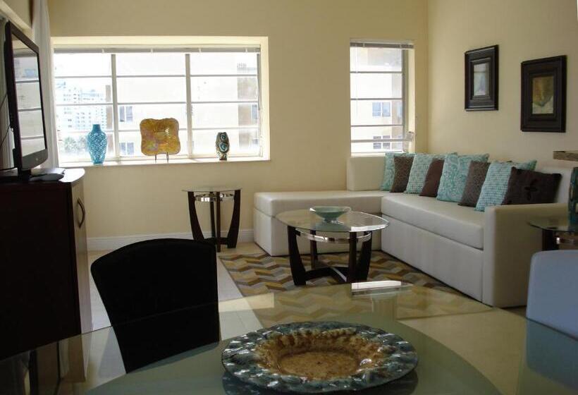 패밀리 스튜디오, Westover Arms