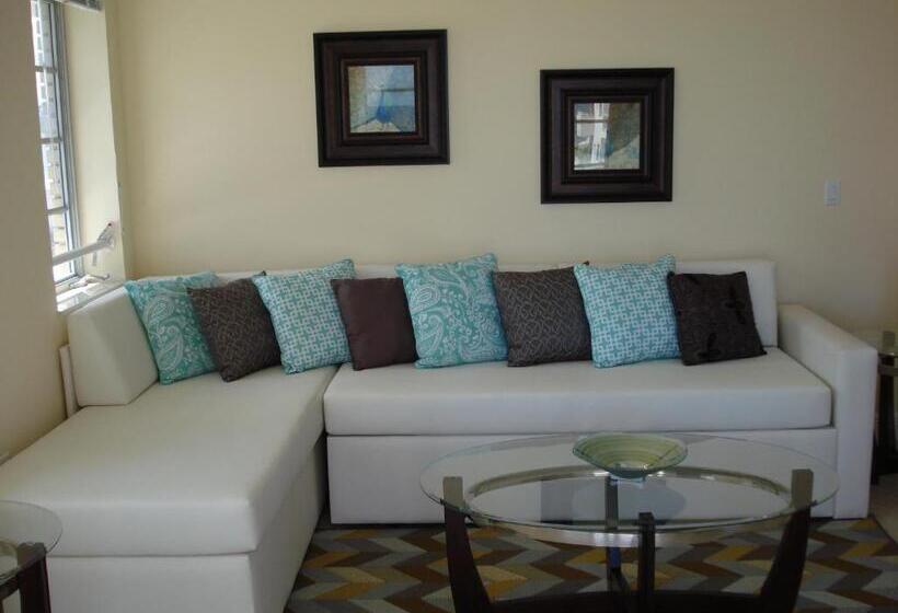 프리미엄 스튜디오, Westover Arms