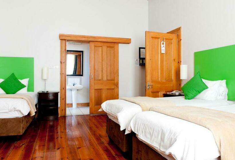 标准三人间, Ashanti Gardens Guesthouse