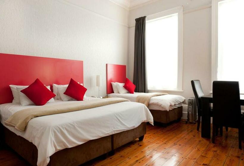 标准三人间, Ashanti Gardens Guesthouse