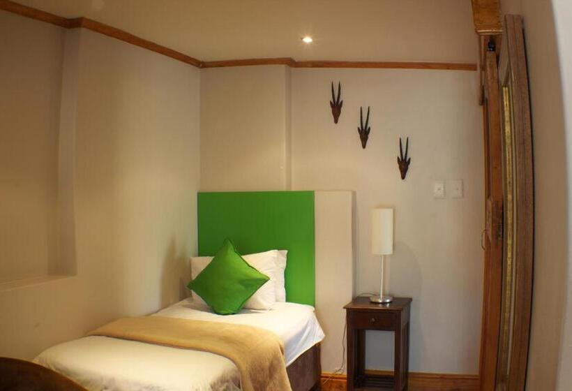 Семейный Номер, Ashanti Gardens Guesthouse