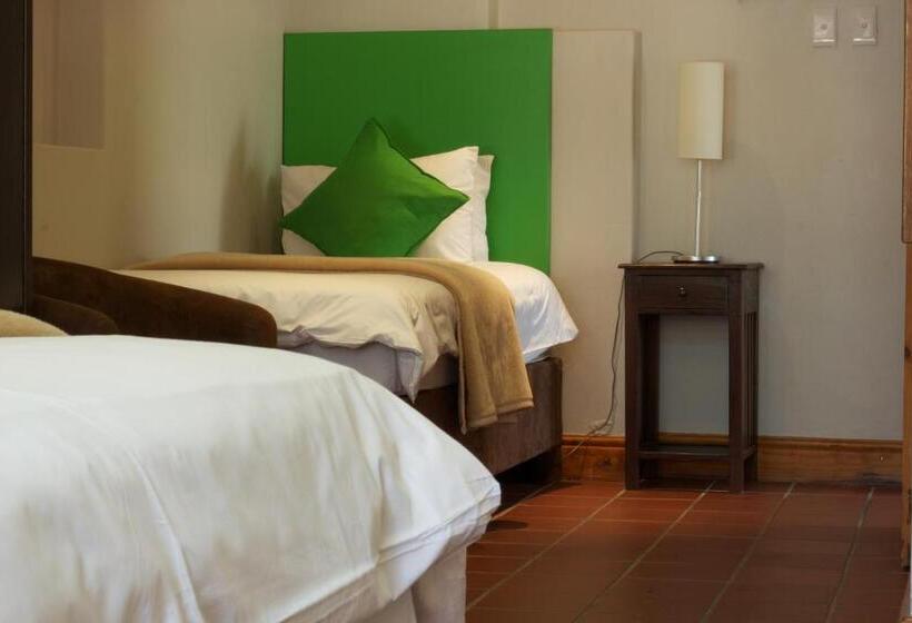 家庭间, Ashanti Gardens Guesthouse