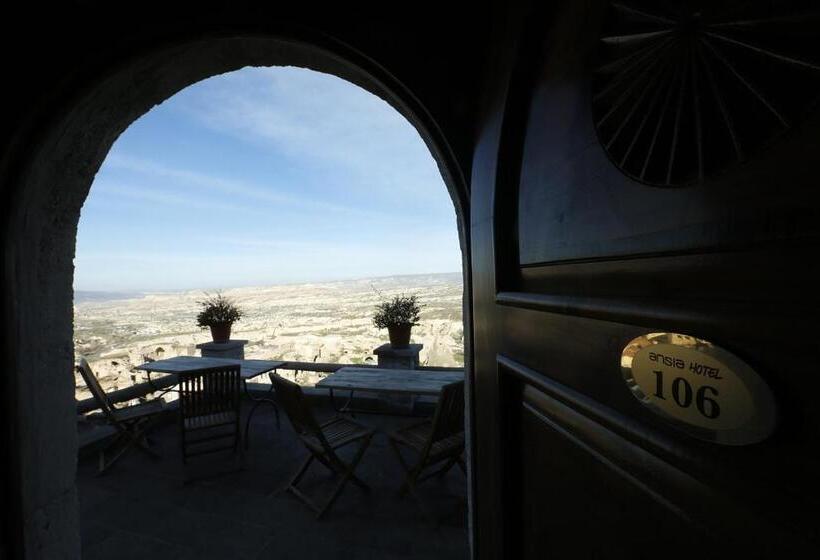 غرفة ديلوكس مطلة على المدينة, Ansia