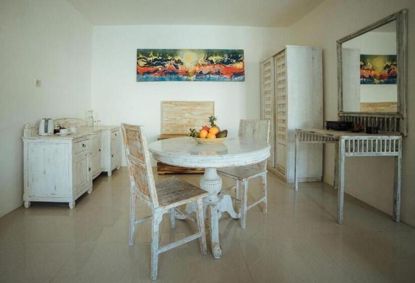 プールビュースイート, Gili Amor Boutique Resort