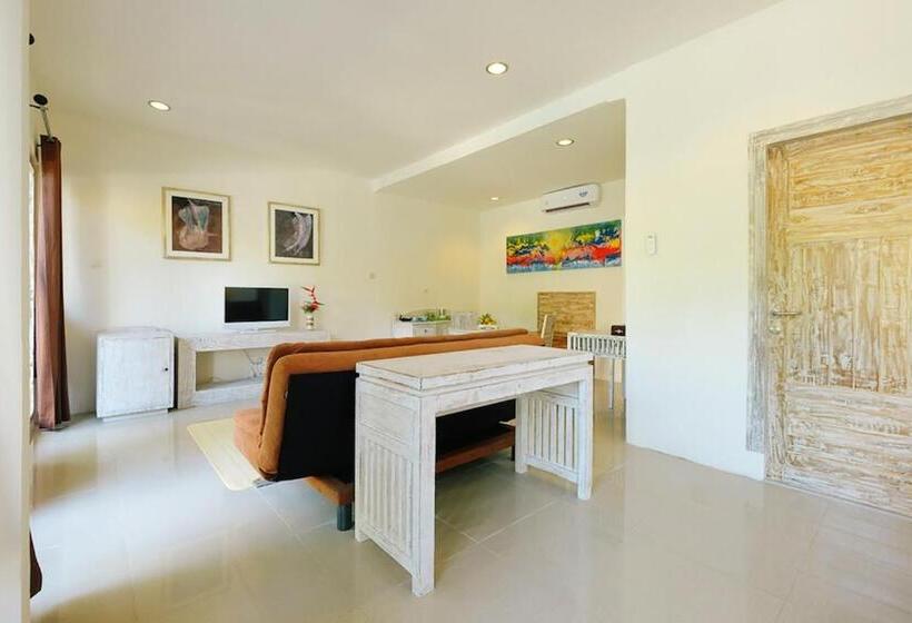 Люкс Вид на Бассейн, Gili Amor Boutique Resort