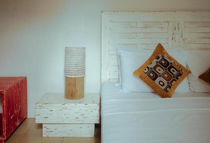 スタンダードスタジオ, Gili Amor Boutique Resort