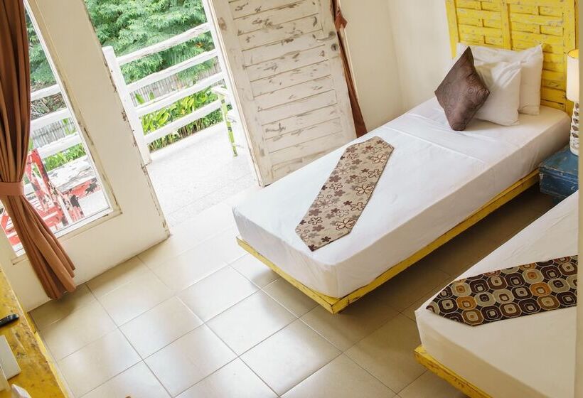 スタンダードスタジオ, Gili Amor Boutique Resort