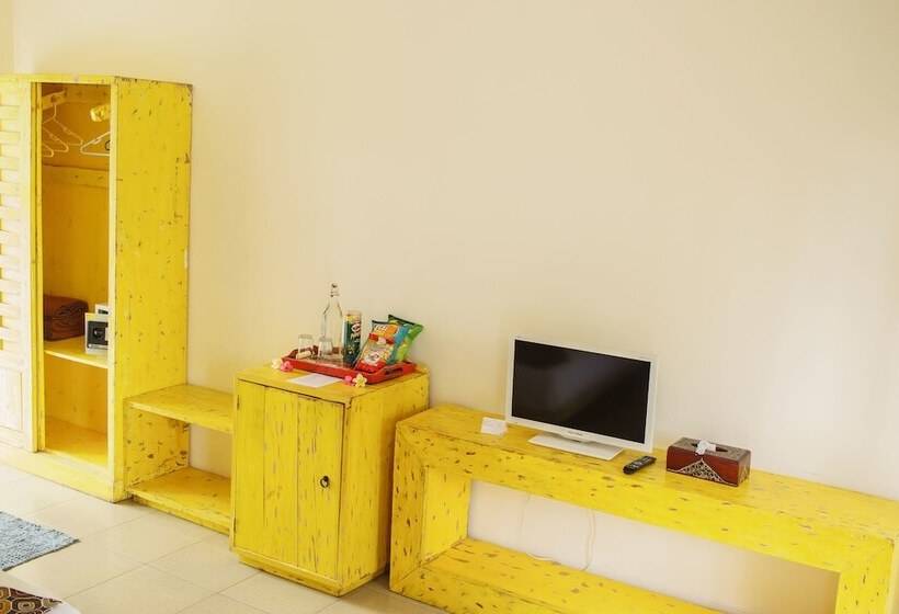 スタンダードスタジオ, Gili Amor Boutique Resort