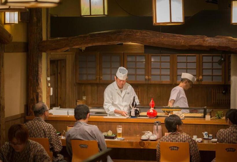 اتاق اکونومی با حمام مشترک, Kurokawa Onsen Oyado Noshiyu